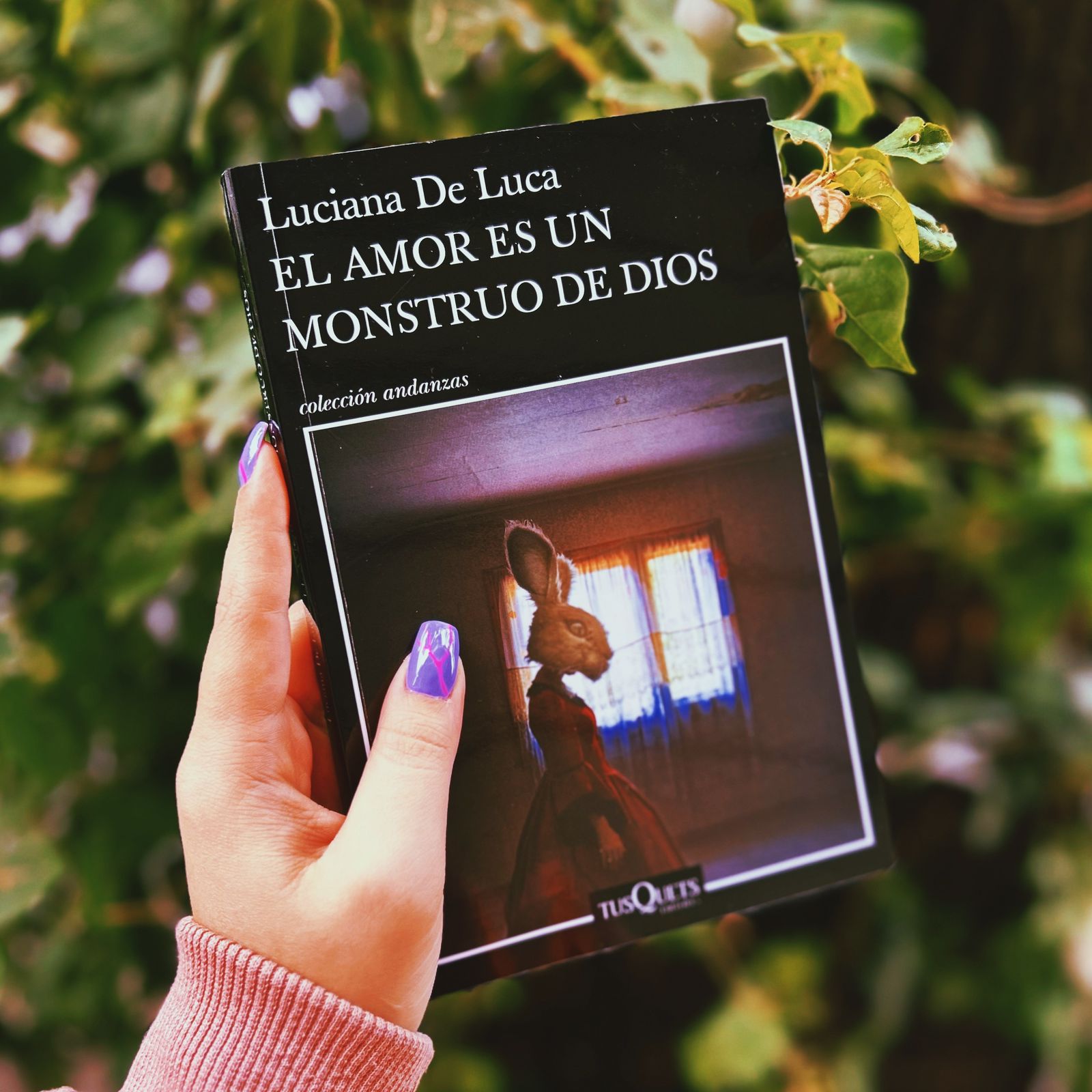 El amor es un monstruo de Dios – Luciana De Luca