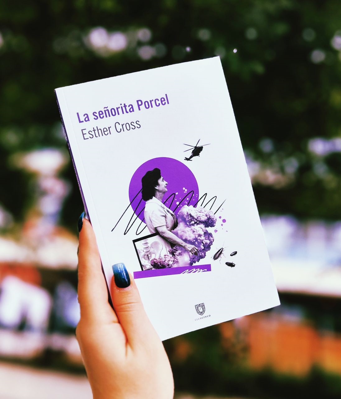 La señorita Porcel – Esther Cross