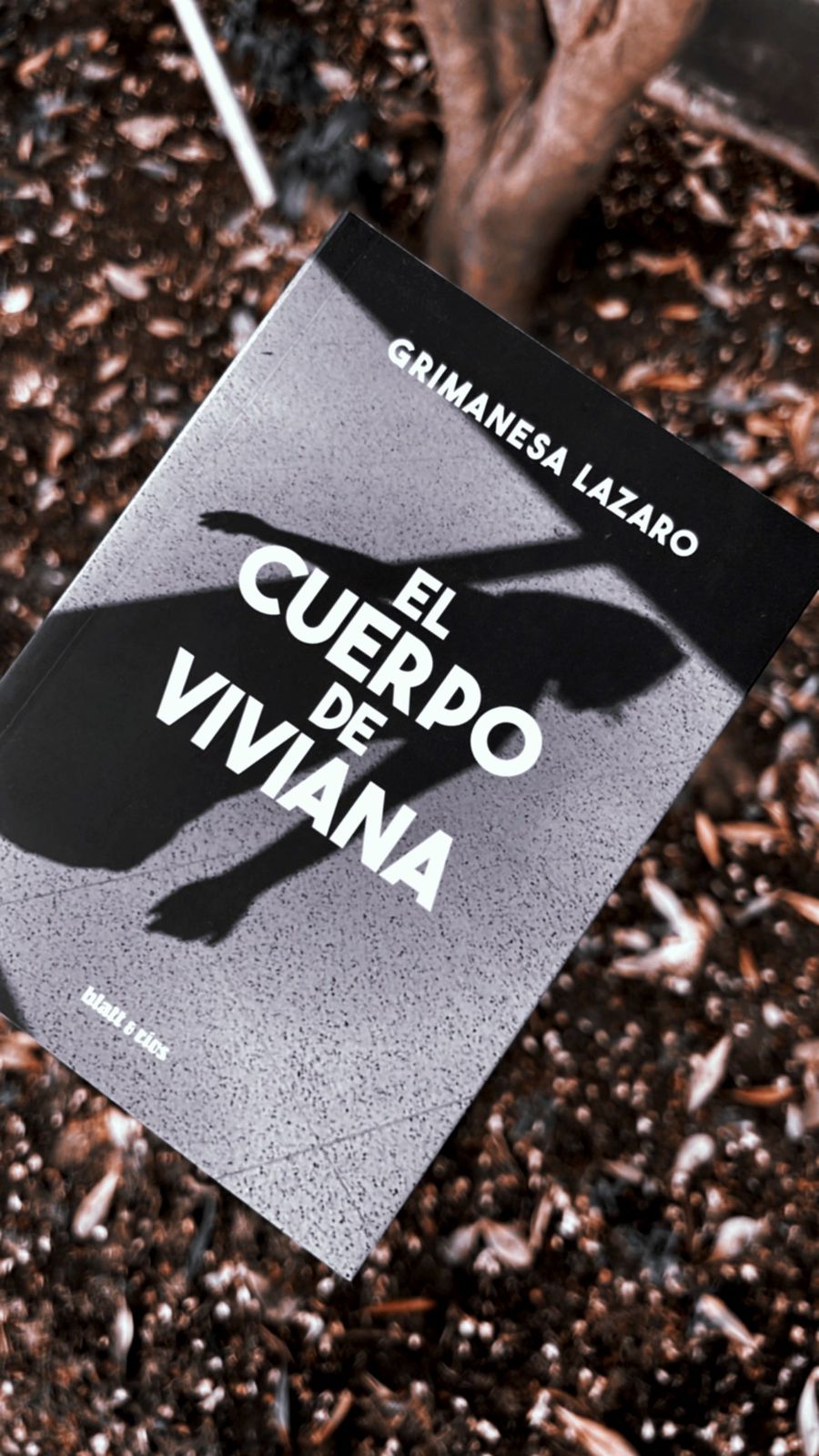 El cuerpo de Viviana – Grimanesa Lázaro