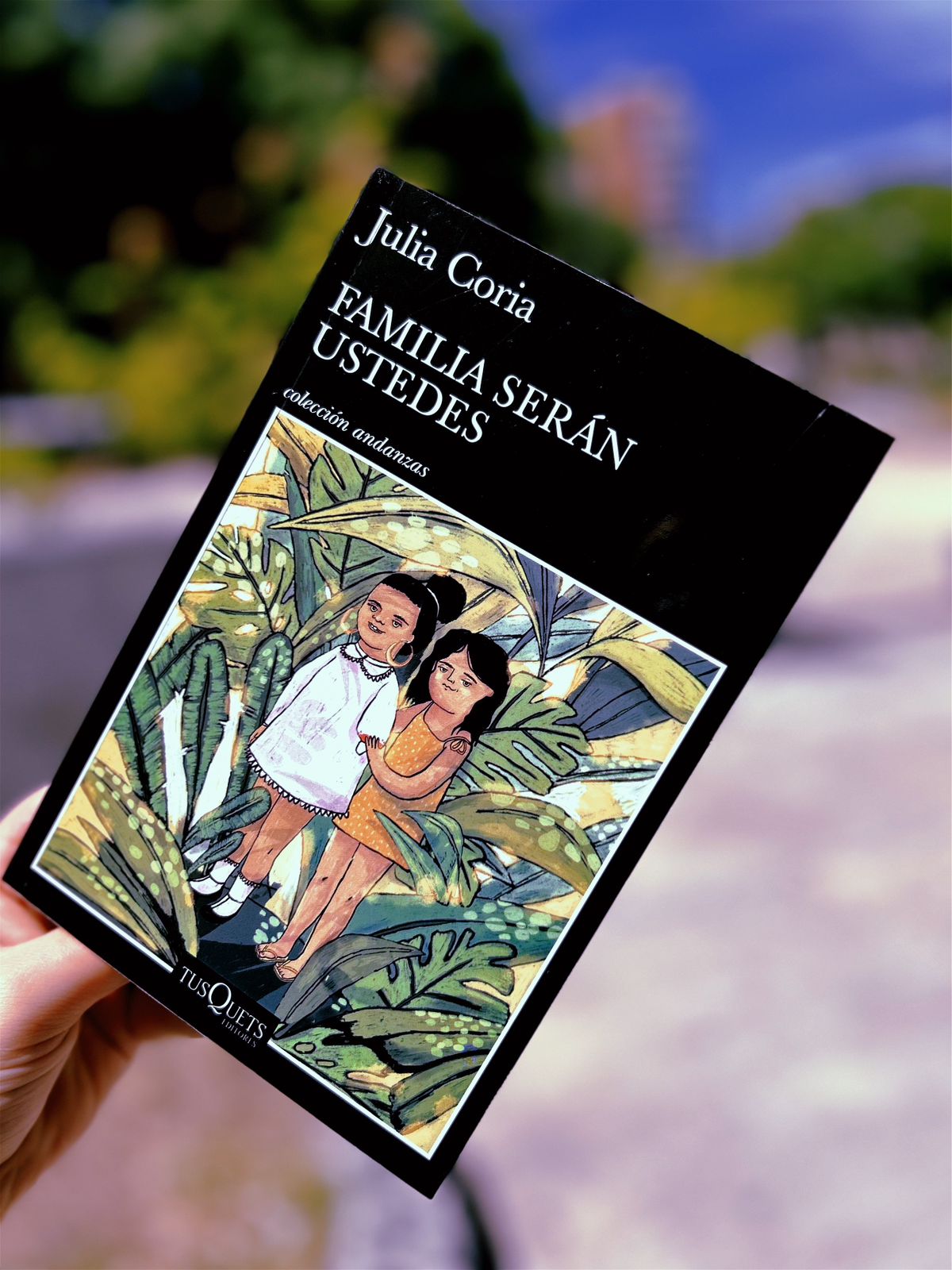 Familia serán ustedes – Julia Coria